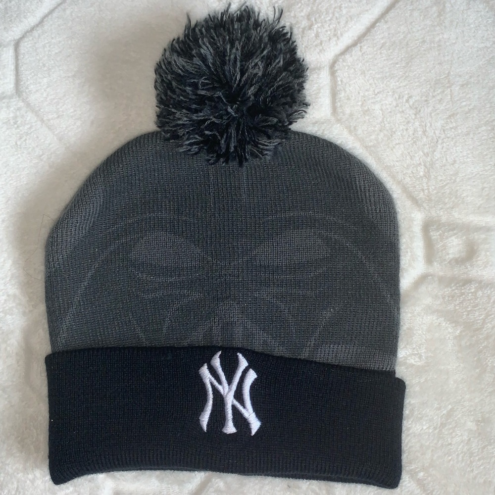 The hat is in great condition. Never really used.